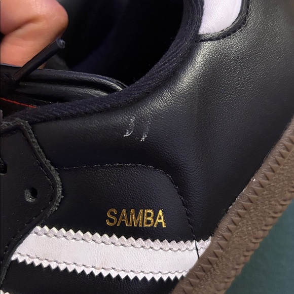 Adidas Black and White Classic Sneakers - Picture 4 of 9